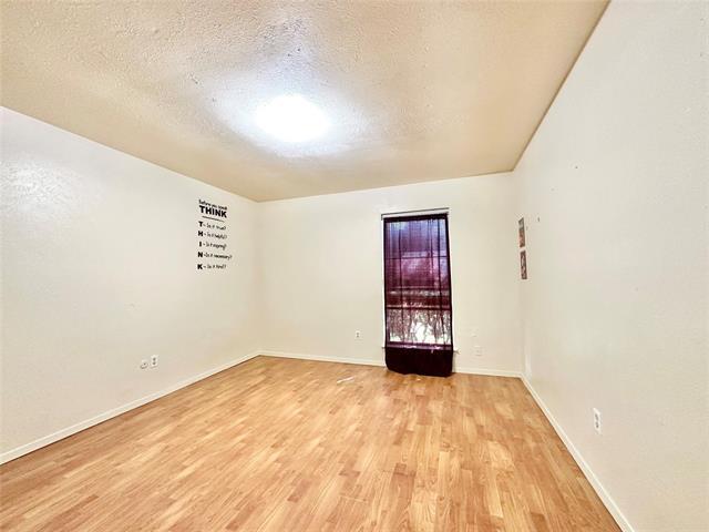 Building Photo - 2406 Jo Lyn Ln