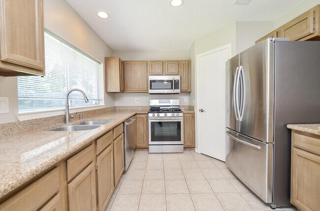 Building Photo - 22630 Powell House Ln
