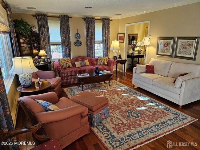 Building Photo - 663 Yorktown Ln