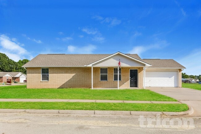 Building Photo - 215 Bobbie Ann Ct