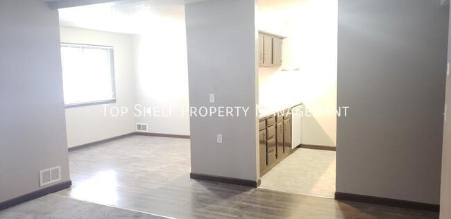 Building Photo - 1328 Williams St