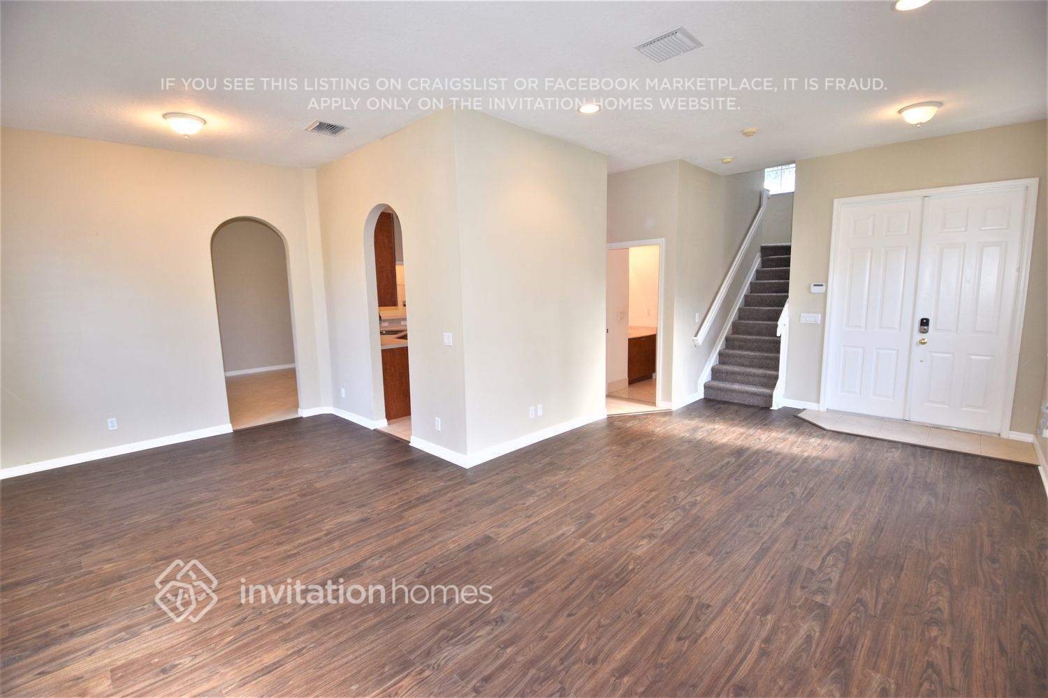 Building Photo - 8739 San Andros