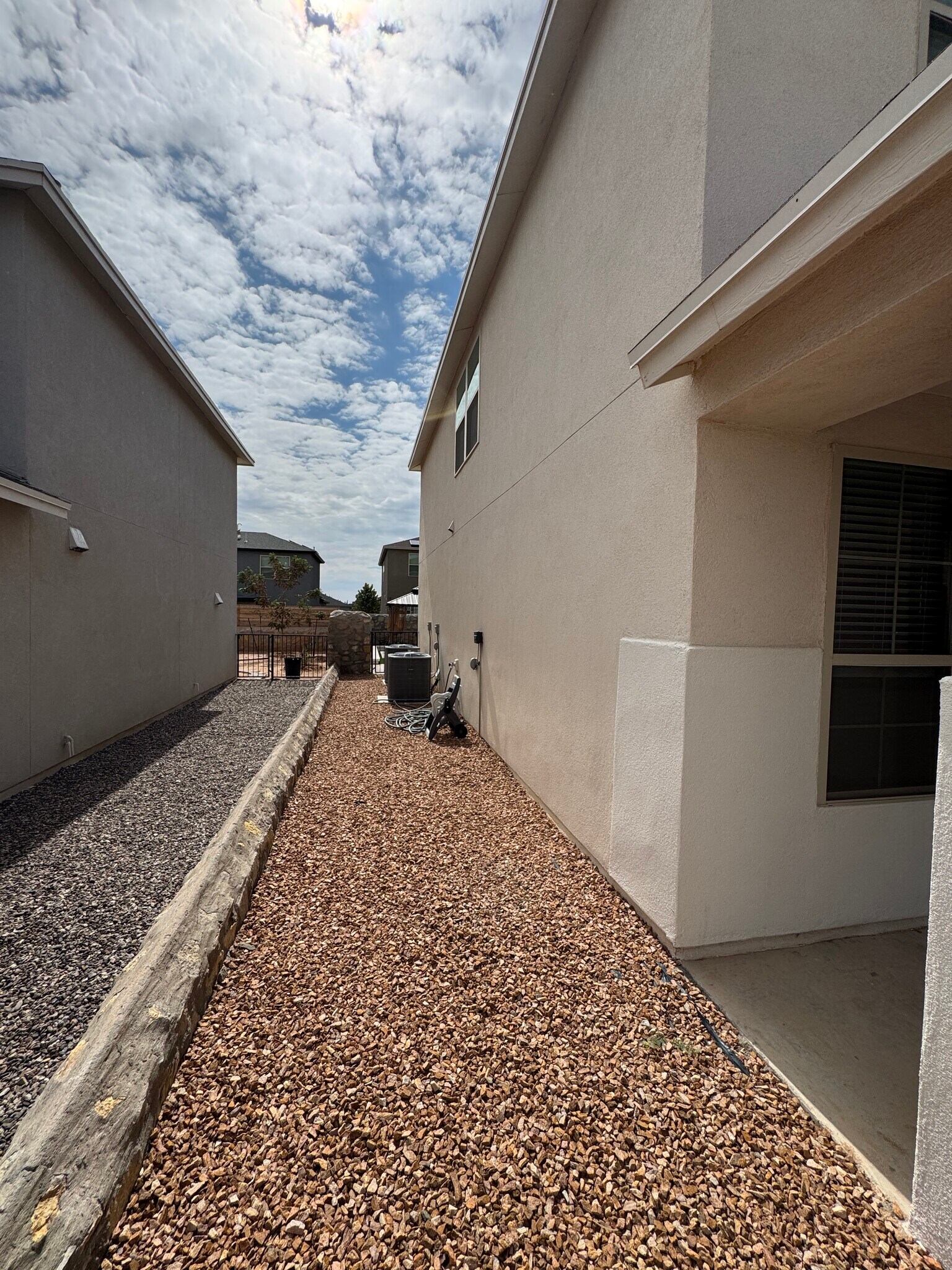 Building Photo - 6020 Hidden Clove Ct