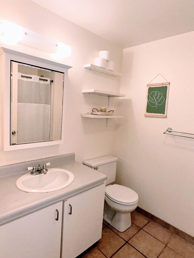 Building Photo - Kihei Shores Condo Available on 8/1/26
