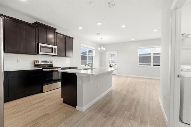 Building Photo - 9368 Bolshoi Aly