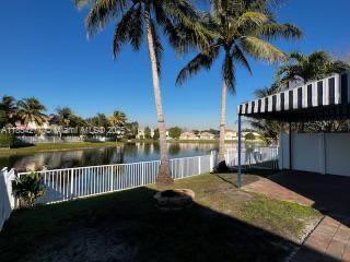 Building Photo - 12837 SW 28th Ct