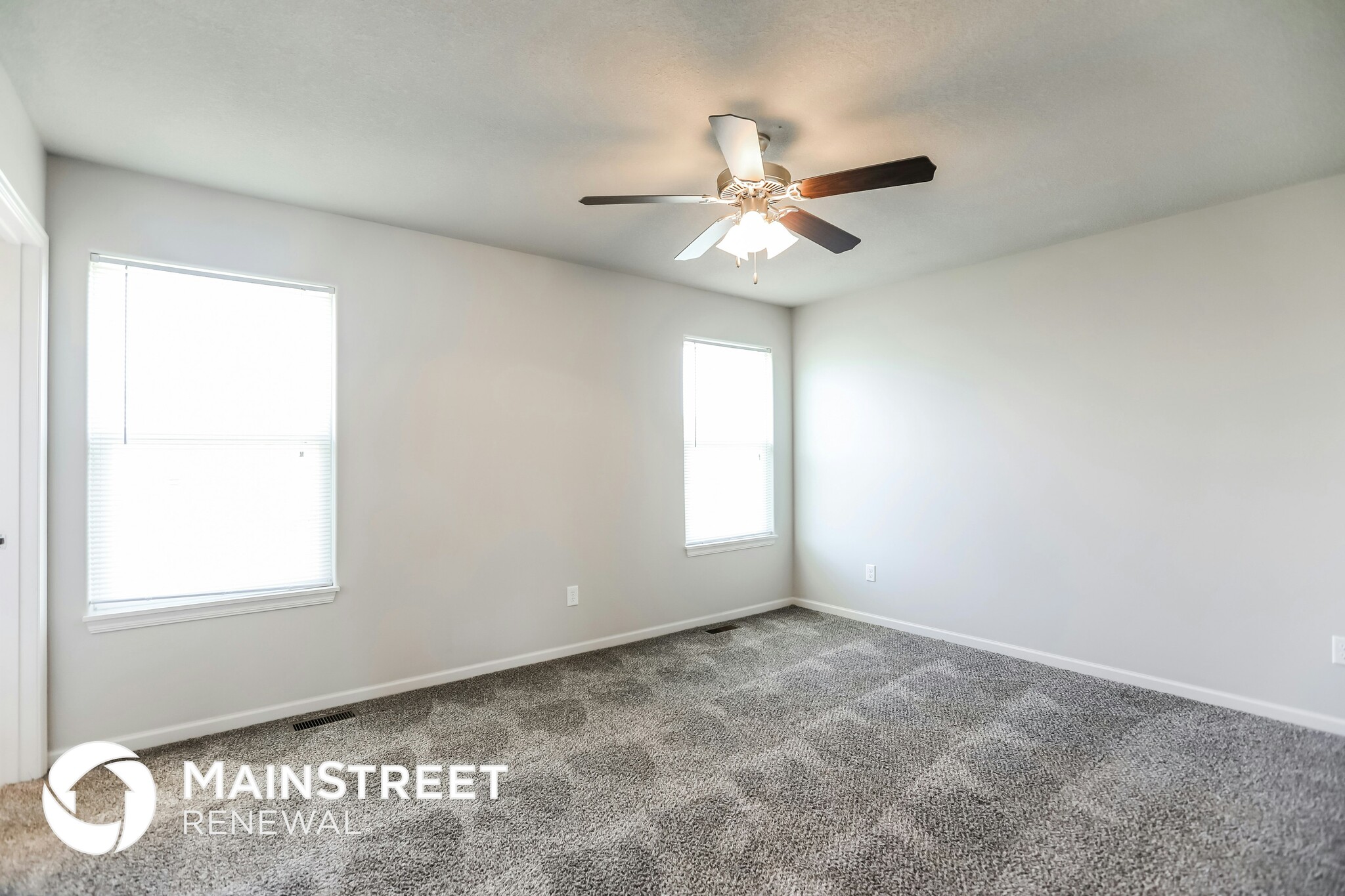 Building Photo - 210 Elissa Dr