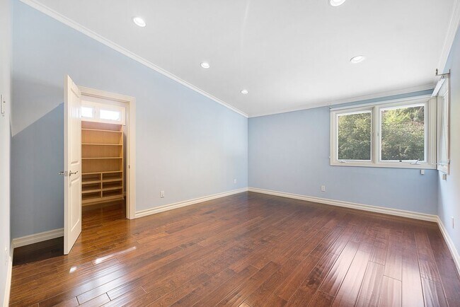 Building Photo - 17232 Quesan Pl