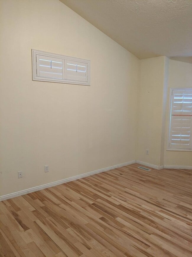 Building Photo - 4414 Salto Sierra Wy