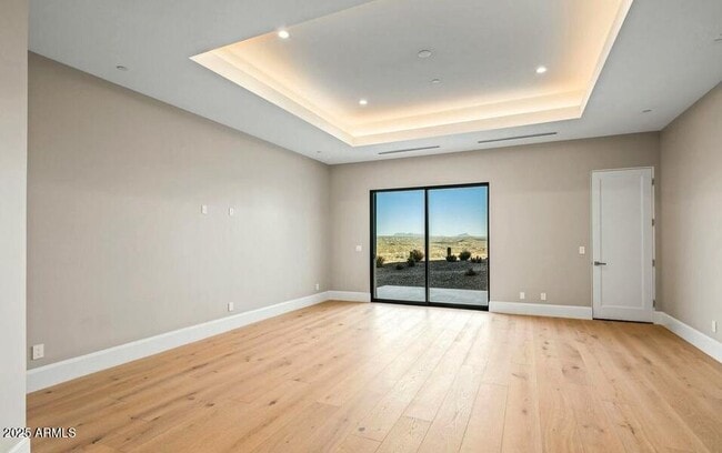 Building Photo - 4880 E Lone Mountain Rd N