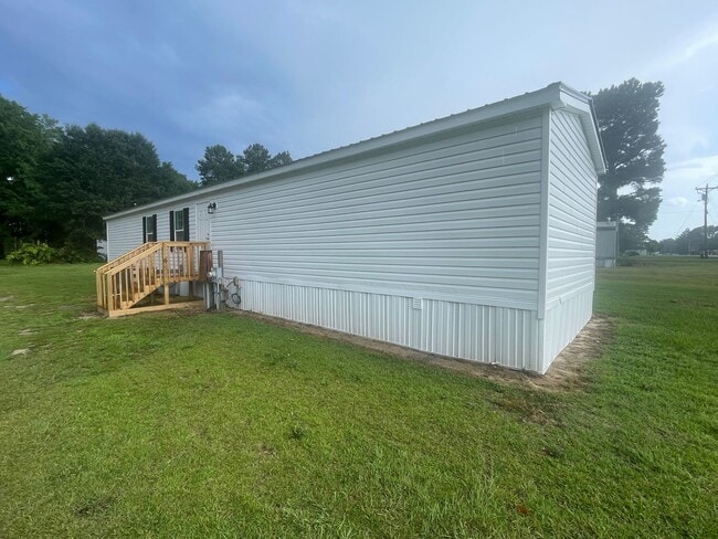 Building Photo - Home Available in Stedman