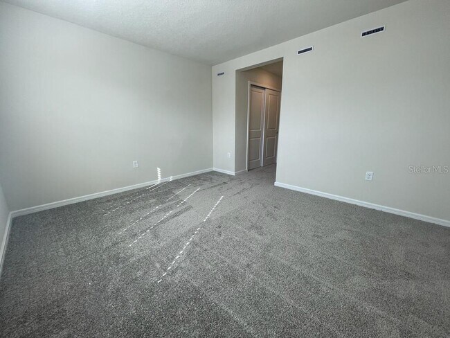 Building Photo - 1998 Canny Cv