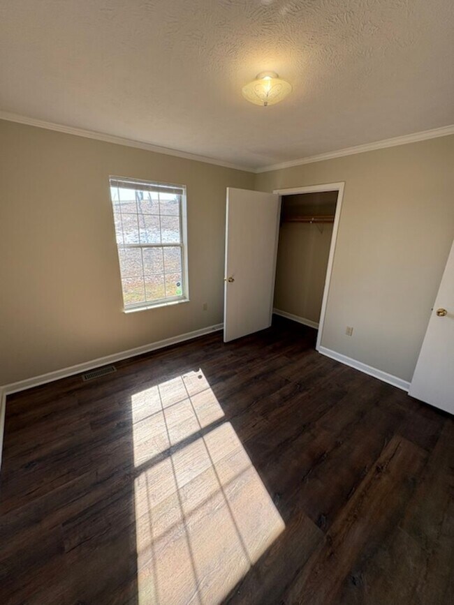 Building Photo - 4051 Wynn St