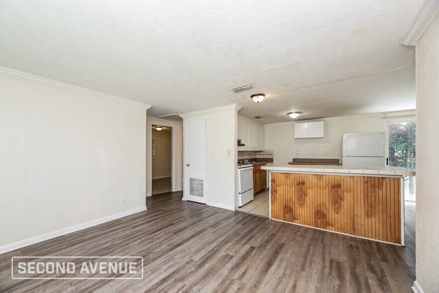 Building Photo - 5809 Tusk Ct