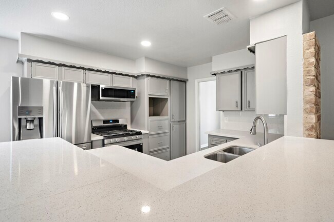 Building Photo - 11506 Hornbrook Dr