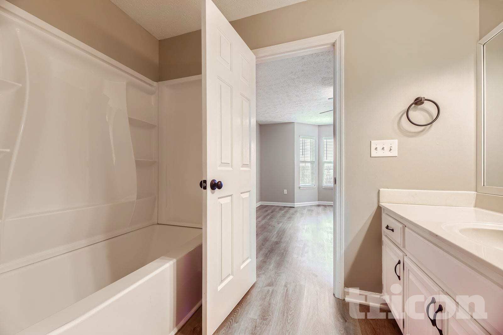 Building Photo - 206 Bettis Rd