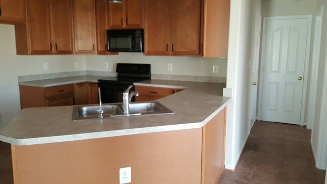 Building Photo - 10122 Chesney Dr
