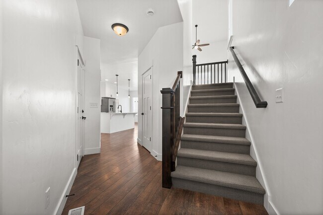 Building Photo - 15392 S Skyraider Ln