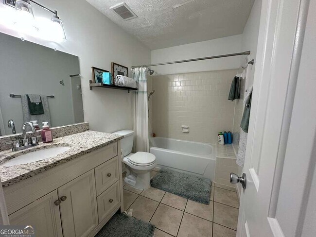 Building Photo - 3635 Monticello Cmns NW