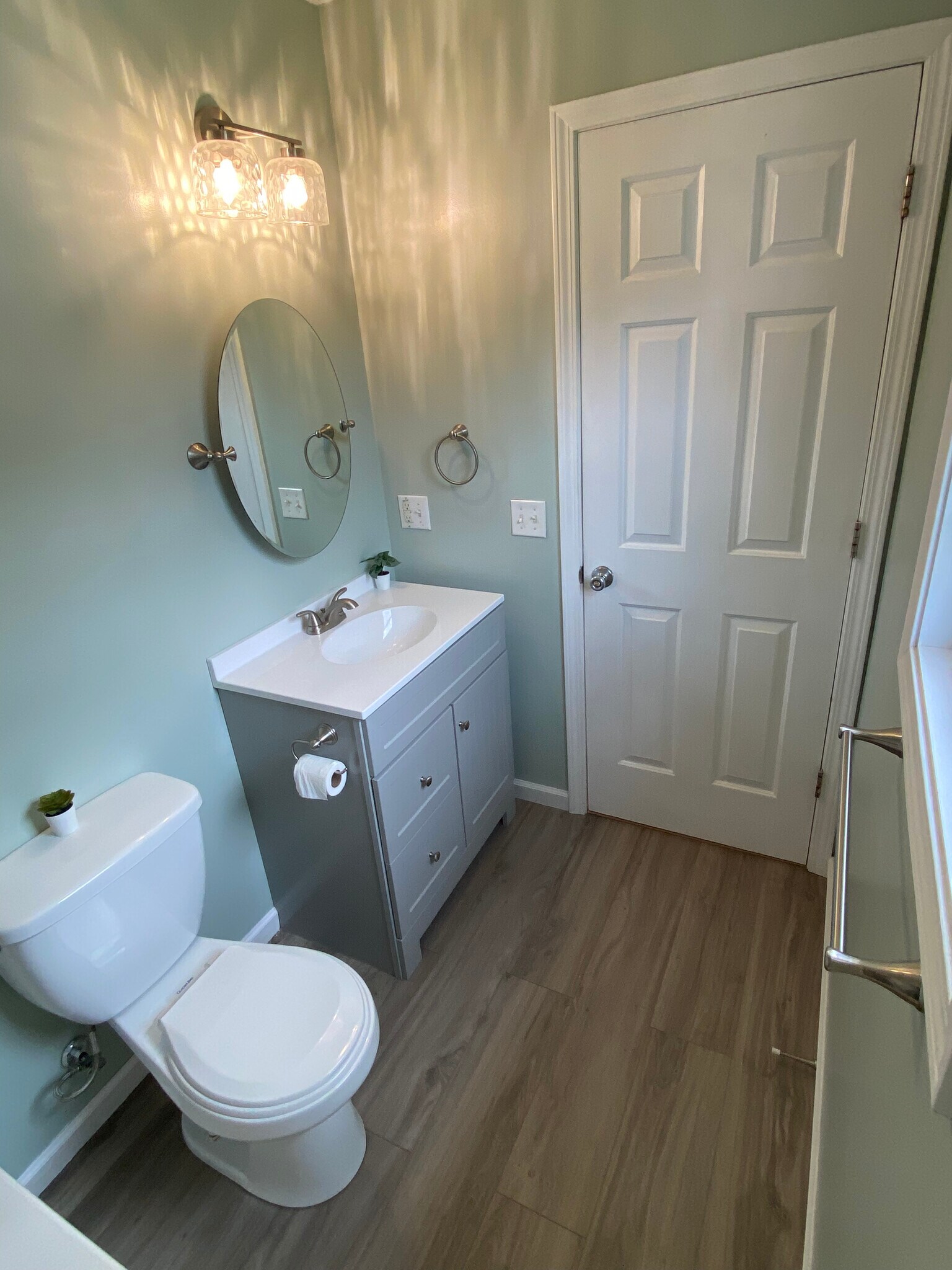 Primary Bathroom - 12 Brookside Cir