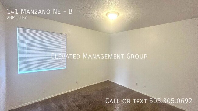 Building Photo - 141 Manzano St NE