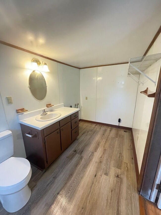 Building Photo - 1635 Gibbs Shoals Rd