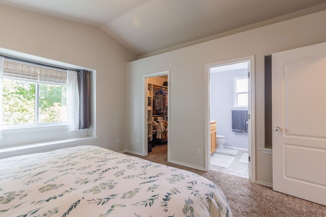 Building Photo - Just listed home for rent!