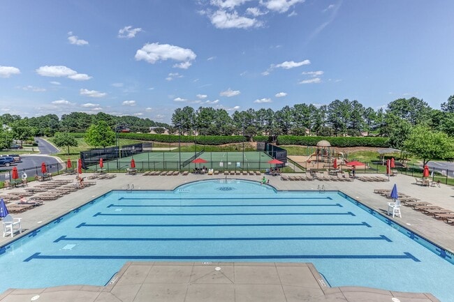 Building Photo - Luxury Townhome for rent!