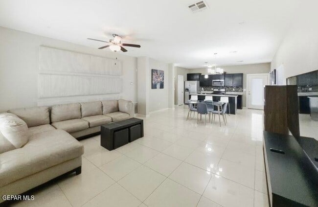 Building Photo - 13208 Pocklington Rd