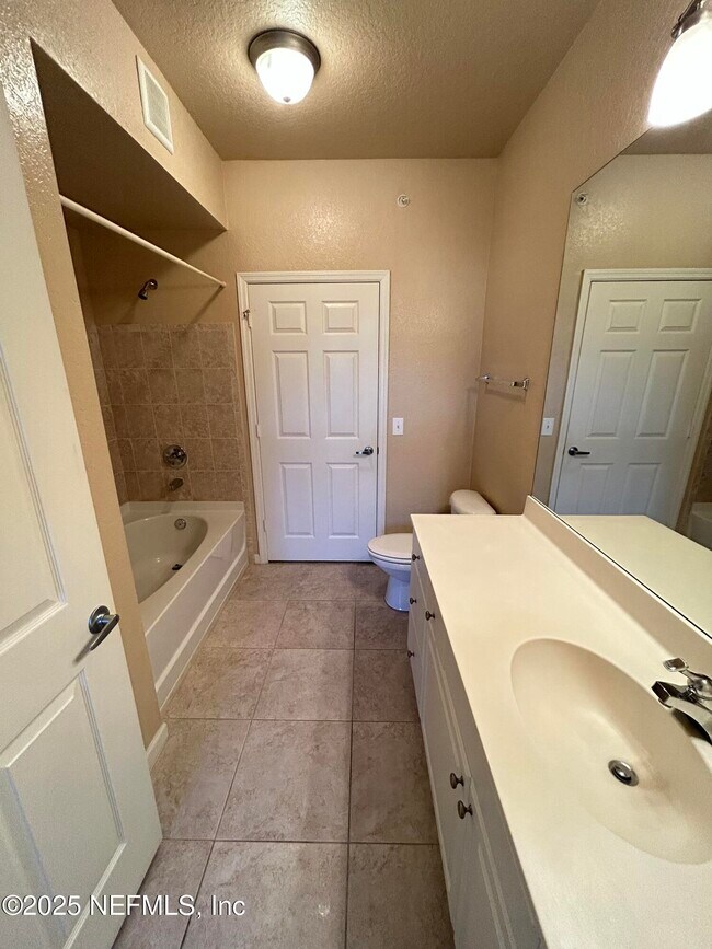 Building Photo - 5617 Bowden Rd