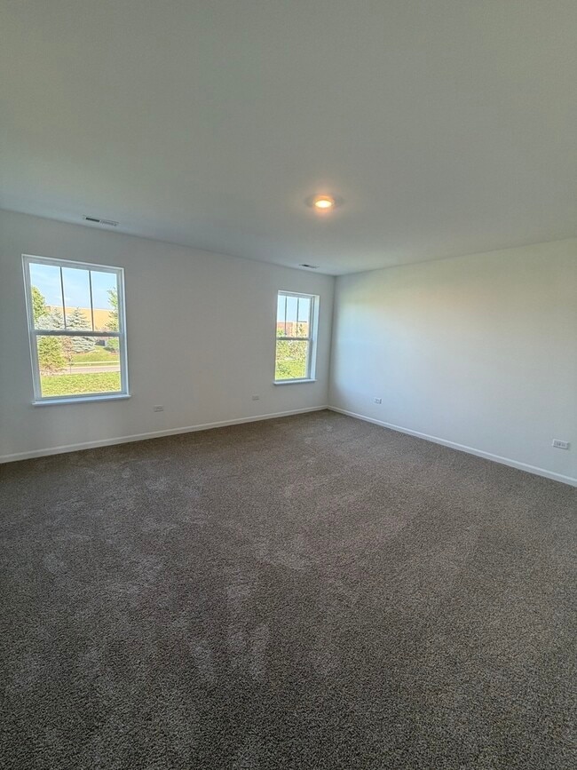 Building Photo - 12172 Dodwell St