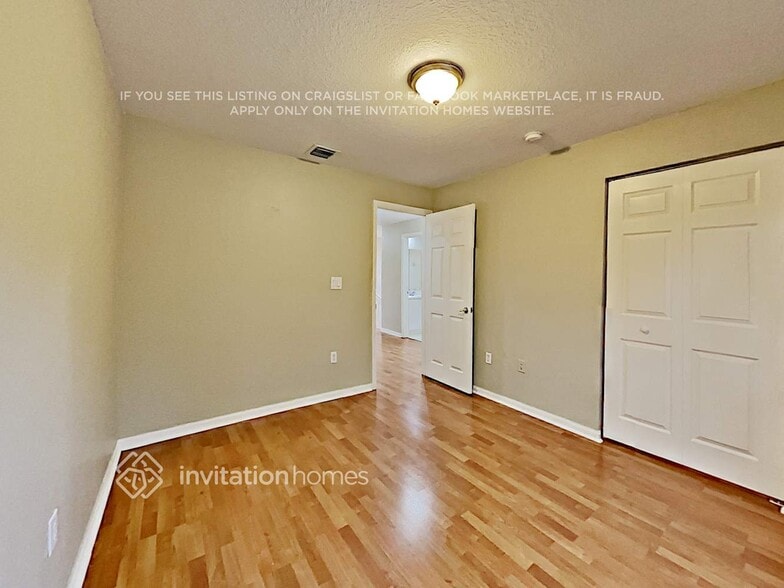 Building Photo - 18710 SW 25th Ct