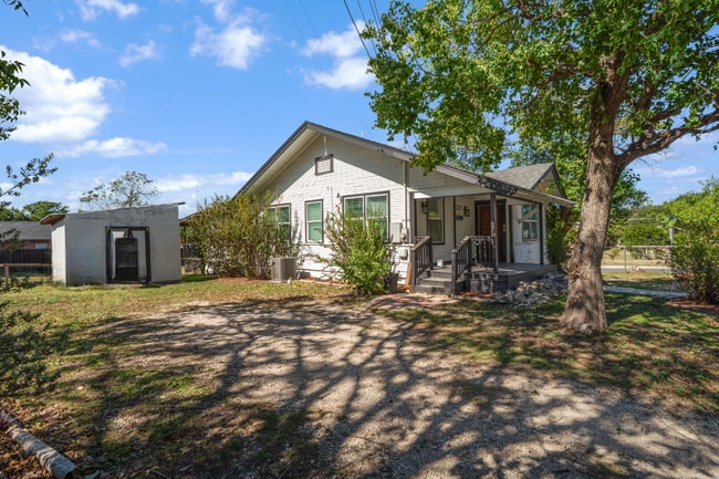 Building Photo - 1225 Michigan Ave