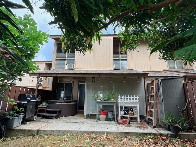 Building Photo - Makakilo Townhouse