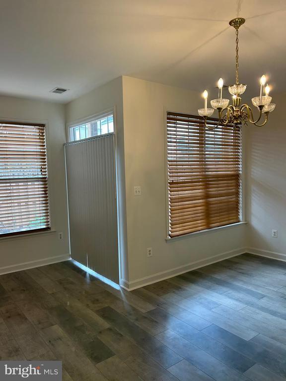 Building Photo - 42540 Magellan Square