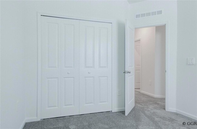 Building Photo - 3290 Laurent Lp