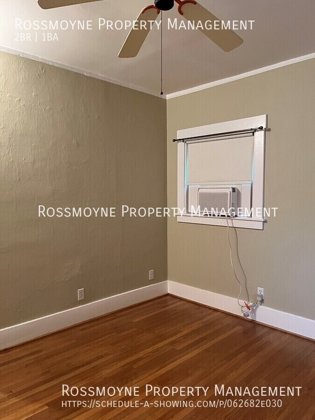 Building Photo - 1243 Yosemite Dr