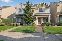 Building Photo - 2550 Carson Loop