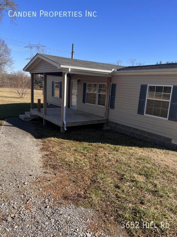 Building Photo - 3652 Hill Rd