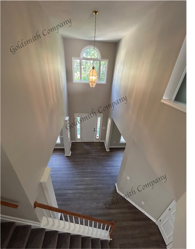 Building Photo - "Spacious 4-Bed Oasis with 2.5 Baths on Collingsworth Lane"