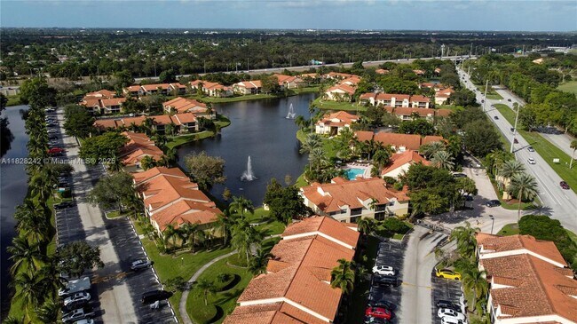Building Photo - 1227 SW 46th Ave