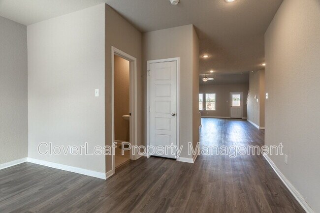 Building Photo - 5023 Topaz Bnd