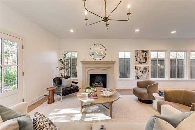 Building Photo - 5501 Hillcrest Ave