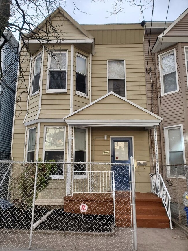 Building Photo - Open House July 27th, from 2:00 PM to 2:15 PM