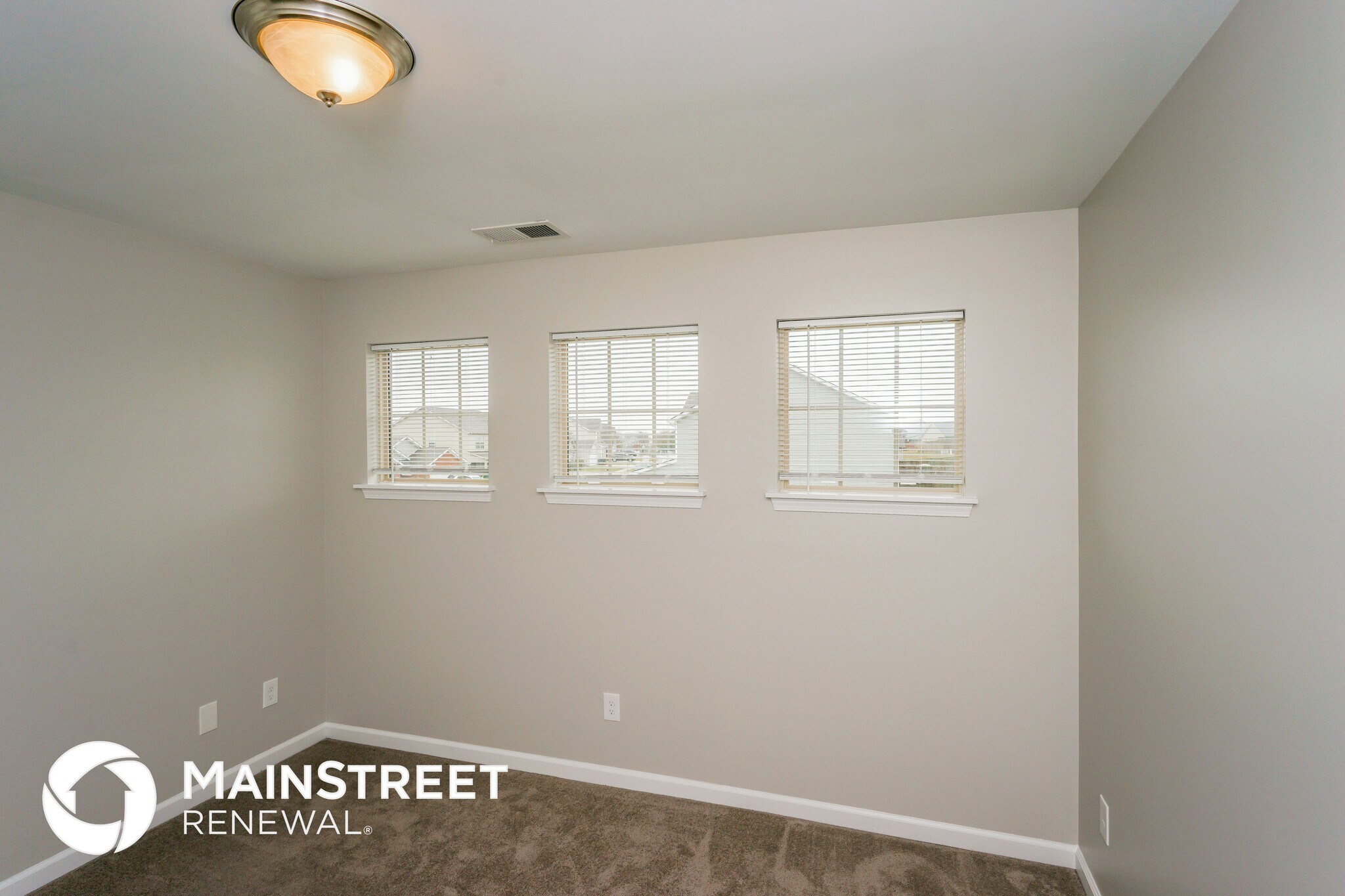 Building Photo - 2001 Drummond Dr