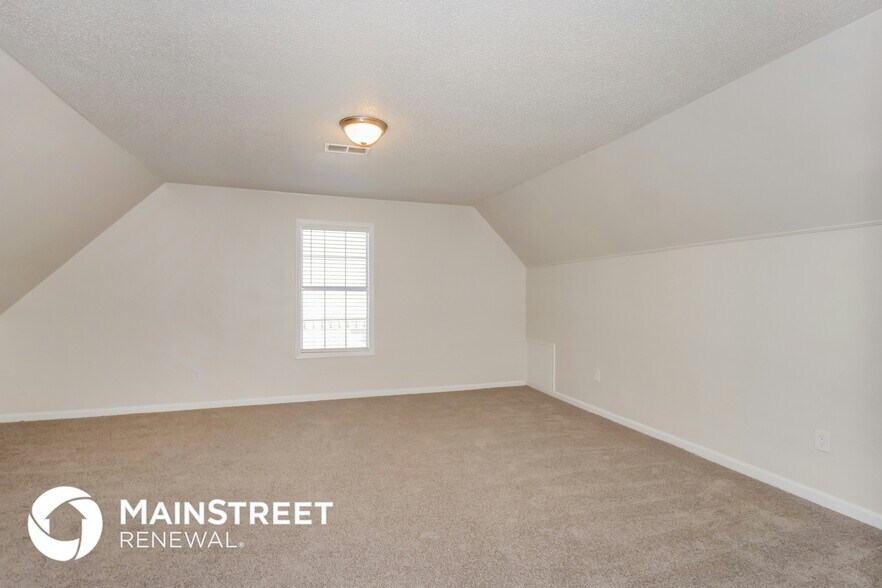 Building Photo - 7317 Pinnacle Farms Dr