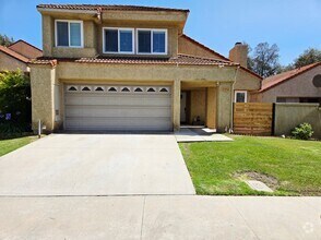 Building Photo - Moorpark College 3+3 single family home!