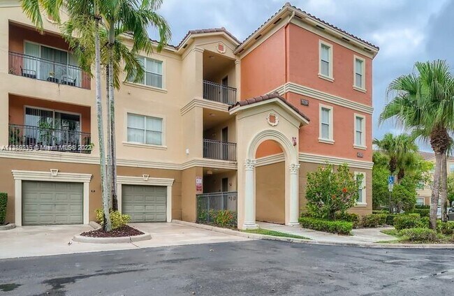 Primary Photo - 4702 SW 160th Ave