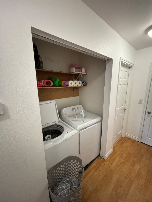 Building Photo - 1911 Congress Cir