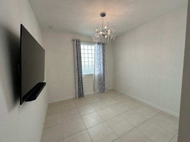 Building Photo - 7078 Rockwood Rd